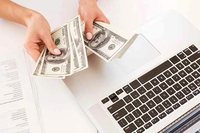 How to Earn $100 a Day Online in 2025: Top Money-Making Apps and Strategies